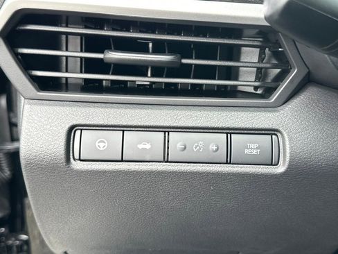 New 2025 Nissan Altima 2.5 SL image 12