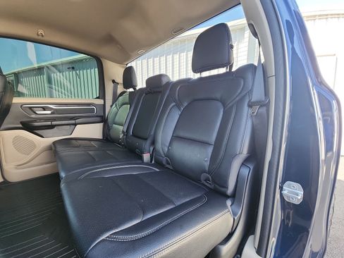 Used 2020 RAM 1500 Big Horn AWD/4WD image 22