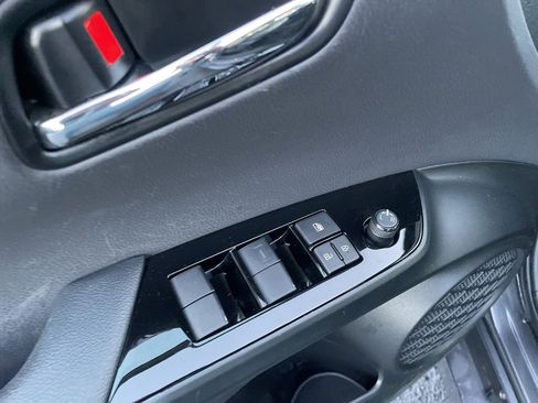 Certified 2021 Toyota Prius Prime Limited image 18