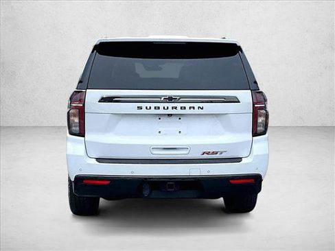 Used 2021 Chevrolet Suburban RST AWD/4WD image 4