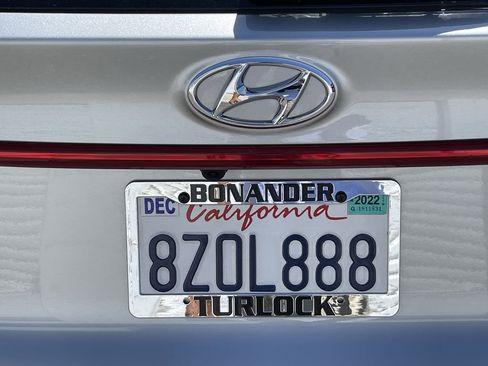 Used 2022 Hyundai Santa Fe SEL w/ Convenience Package image 29