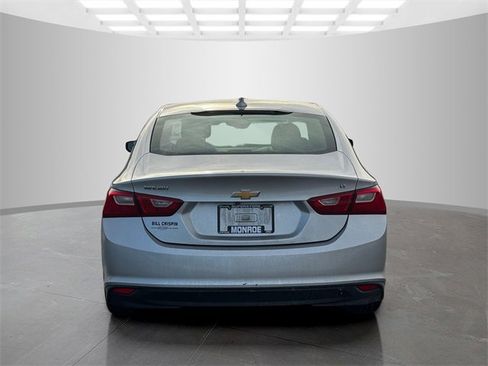 Used 2016 Chevrolet Malibu LT image 6