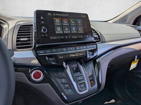 New 2026 Honda Odyssey Touring image 12