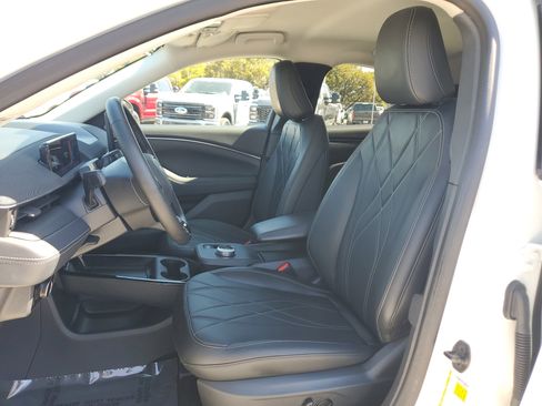 Used 2024 Ford Mustang Mach-E Select w/ Comfort Package Lite image 17