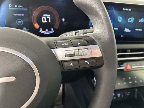 Used 2025 Hyundai Tucson SEL image 16