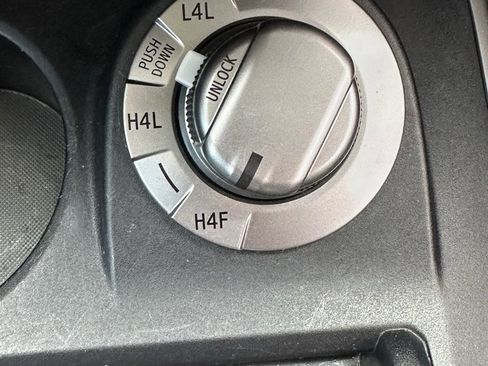 Used 2023 Toyota 4Runner Limited image 29