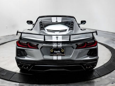 Used 2023 Chevrolet Corvette Stingray Premium Cpe w/ Z51 Performance Package image 13