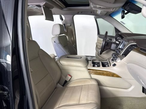 Used 2016 GMC Yukon XL Denali w/ Open Road Package AWD/4WD image 43