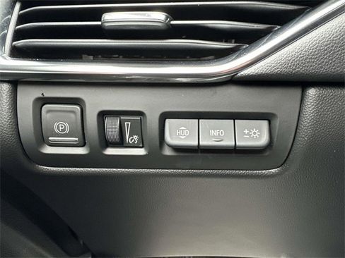 Certified 2023 Cadillac XT4 Premium Luxury w/ Technology Package image 71