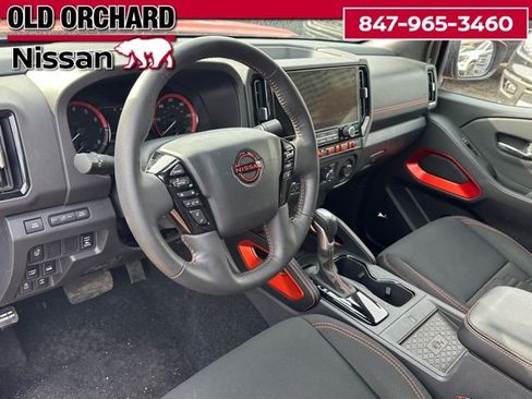 Used 2025 Nissan Frontier PRO-4X w/ Pro Convenience Package AWD/4WD image 17