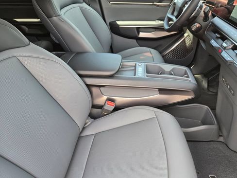 New 2026 Kia EV9 Light RWD image 11