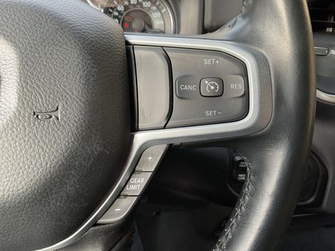 Used 2023 RAM 2500 Big Horn w/ Level 1 Equipment Group image 18