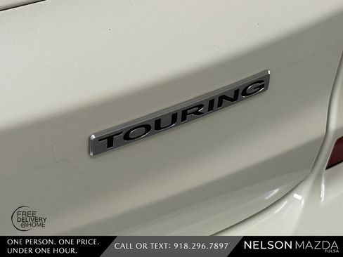 Used 2015 Honda CR-V Touring image 18