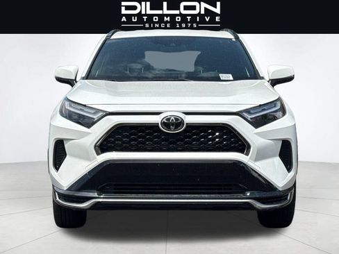 Used 2025 Toyota RAV4 SE AWD/4WD image 9
