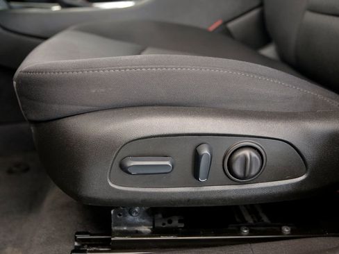 Used 2022 Chevrolet Malibu RS image 16