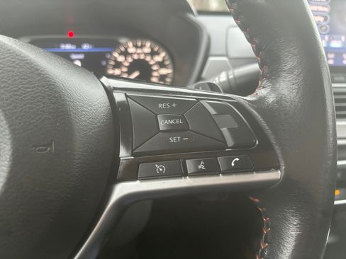 Used 2024 Nissan Altima 2.5 SR image 23