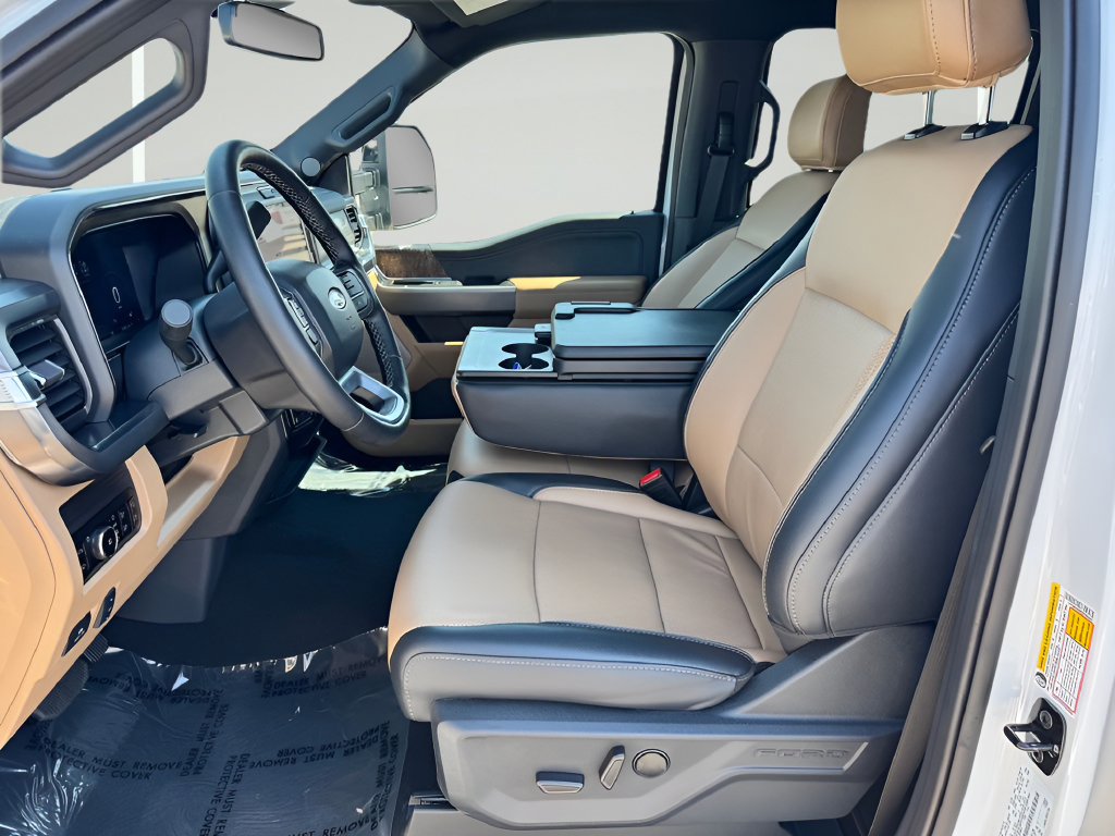 Used 2025 Ford F250 Lariat AWD/4WD image 12