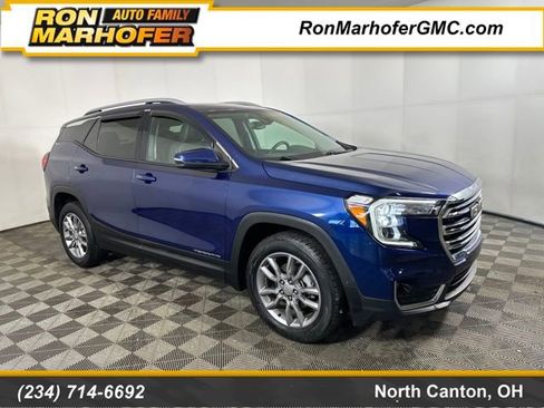 Used 2022 GMC Terrain SLT w/ Infotainment Package II image 1