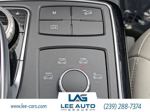 Used 2019 Mercedes-Benz GLE 400 4MATIC w/ Premium 3 Package image 33