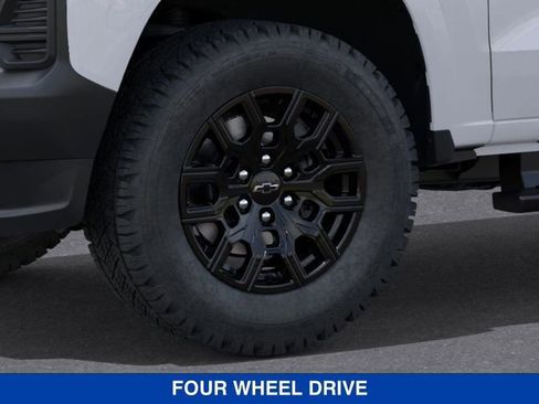 New 2026 Chevrolet Colorado W/T image 10