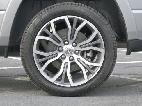 Used 2025 RAM 1500 Tungsten image 42