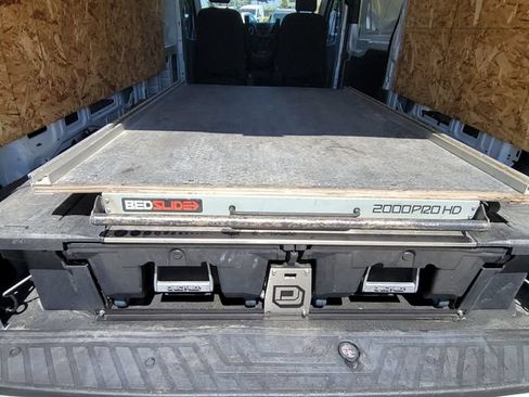 Used 2019 Ford Transit 250 148 Medium Roof RWD image 13