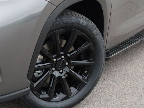 New 2026 Toyota Highlander XLE AWD/4WD image 19