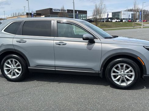 Used 2024 Honda CR-V EX-L image 3