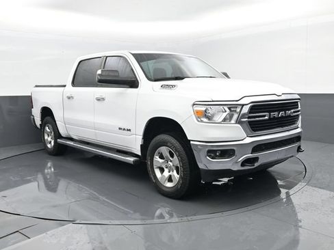 Used 2020 RAM 1500 Big Horn AWD/4WD image 3