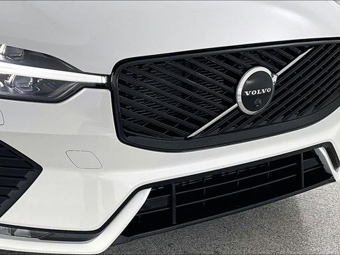 New 2026 Volvo XC60 B5 Ultra w/ Protection Package Premier image 37