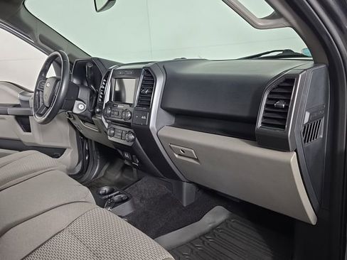 Used 2017 Ford F150 XLT w/ Equipment Group 302A Luxury AWD/4WD image 22