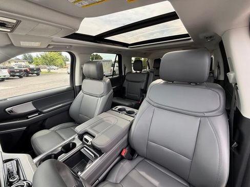 New 2026 Ford Expedition Max Active AWD/4WD image 7