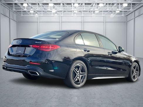Used 2024 Mercedes-Benz C 300 image 6