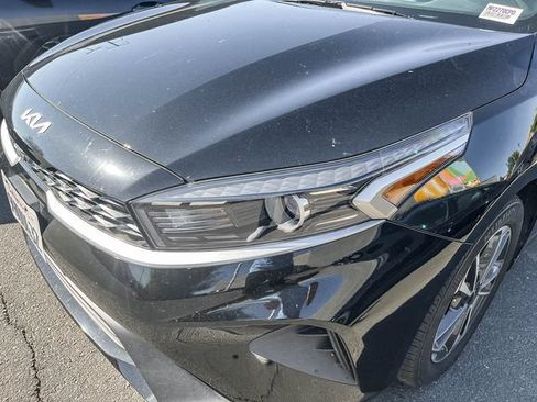 Certified 2023 Kia Forte LXS FWD image 6