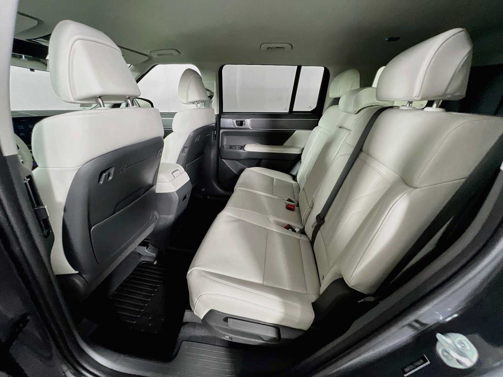Certified 2026 Hyundai Santa Fe SEL AWD/4WD image 25
