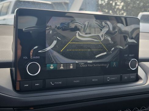 New 2025 Honda Accord SE image 13