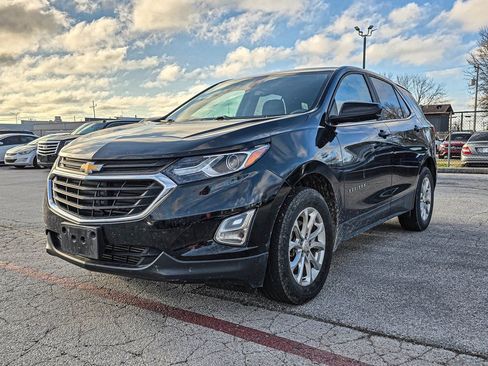 Used 2021 Chevrolet Equinox LT image 3