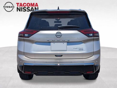 New 2026 Nissan Rogue Platinum AWD/4WD image 4