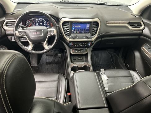 Certified 2022 GMC Acadia Denali w/ Denali Ultimate Package image 4