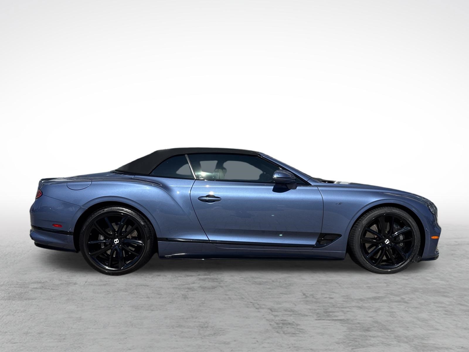 Used 2022 Bentley Continental GT AWD/4WD image 10