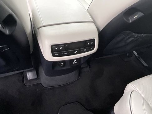 Used 2022 Hyundai Palisade Calligraphy image 30