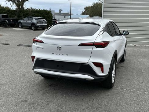 Certified 2024 Buick Envista Preferred w/ Convenience II Package image 6