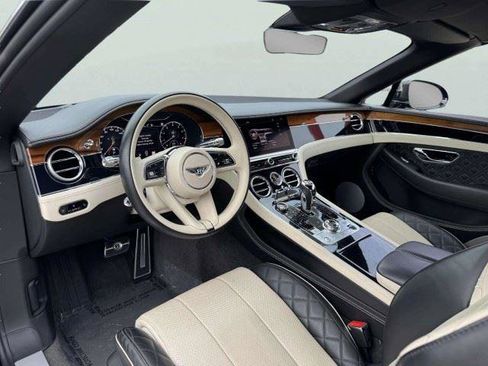 Used 2022 Bentley Continental GT AWD/4WD image 96