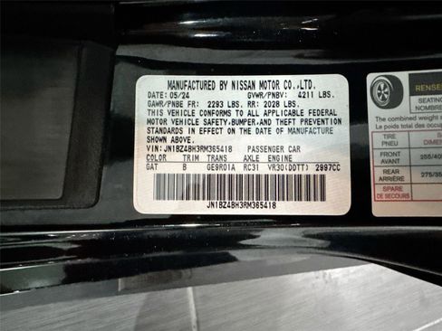 Used 2024 Nissan Z Performance w/ Floor Mat Package RWD image 32