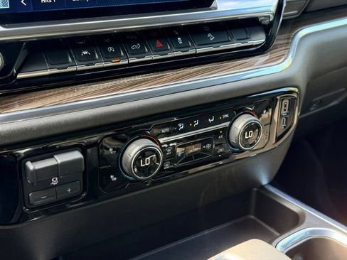 Used 2024 Chevrolet Silverado 1500 RST w/ All Star Edition Plus AWD/4WD image 17