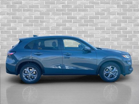 New 2026 Honda HR-V LX image 5