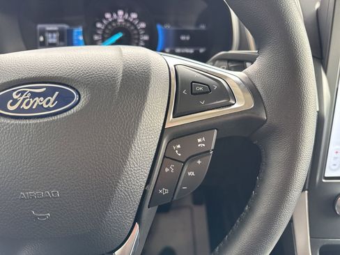 Certified 2024 Ford Edge SEL w/ Convenience Package image 26