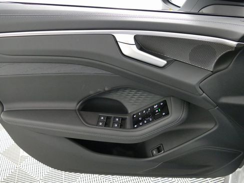 New 2026 Audi A6 Premium Plus image 10