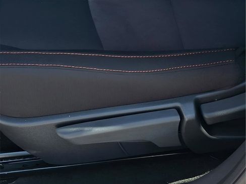 Certified 2025 Nissan Sentra SR w/ Midnight Edition FWD image 34