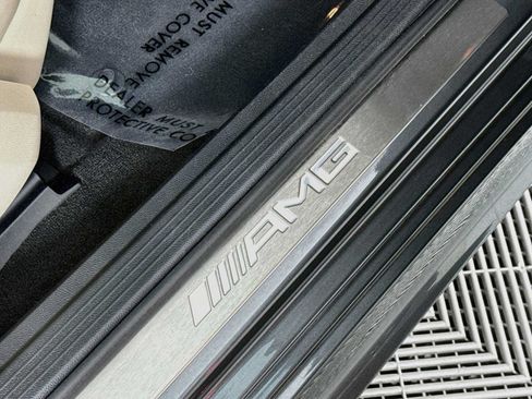 Used 2014 Mercedes-Benz E 63 AMG 4MATIC Sedan image 31